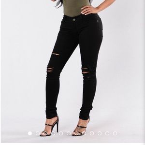 Fashion Nova Shake That Thing Jeans
